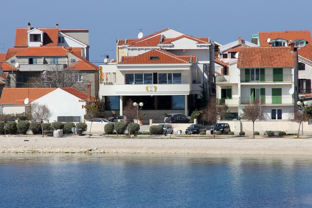 Hotel Niko Zadar Ngoại thất bức ảnh