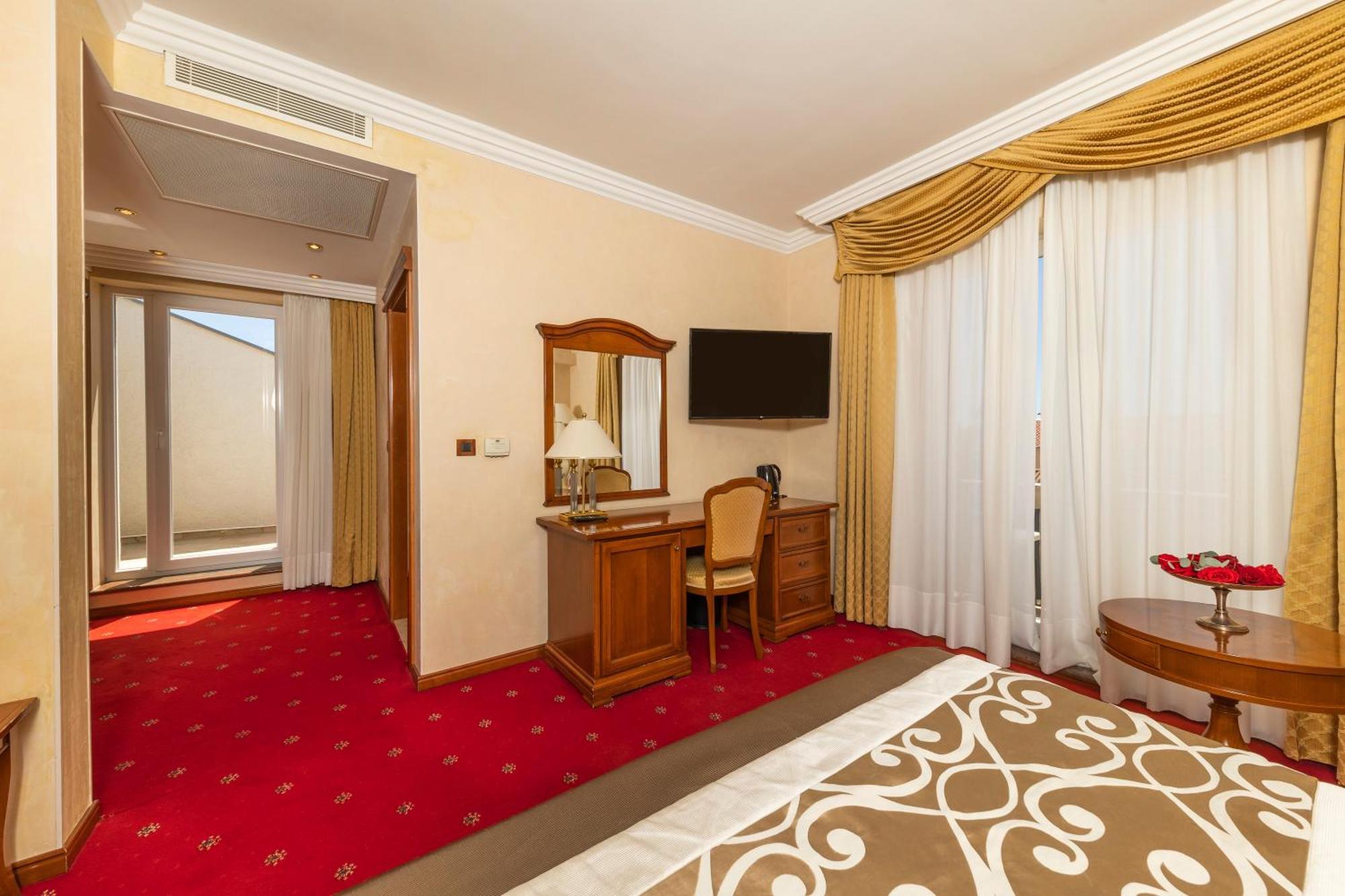 Hotel Niko Zadar Ngoại thất bức ảnh