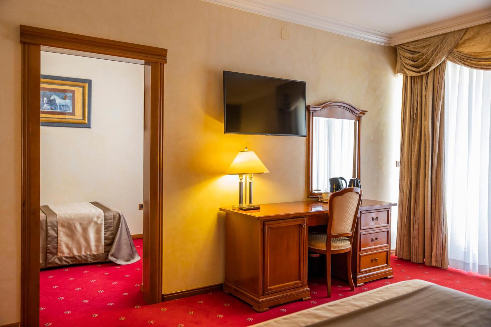 Hotel Niko Zadar Ngoại thất bức ảnh