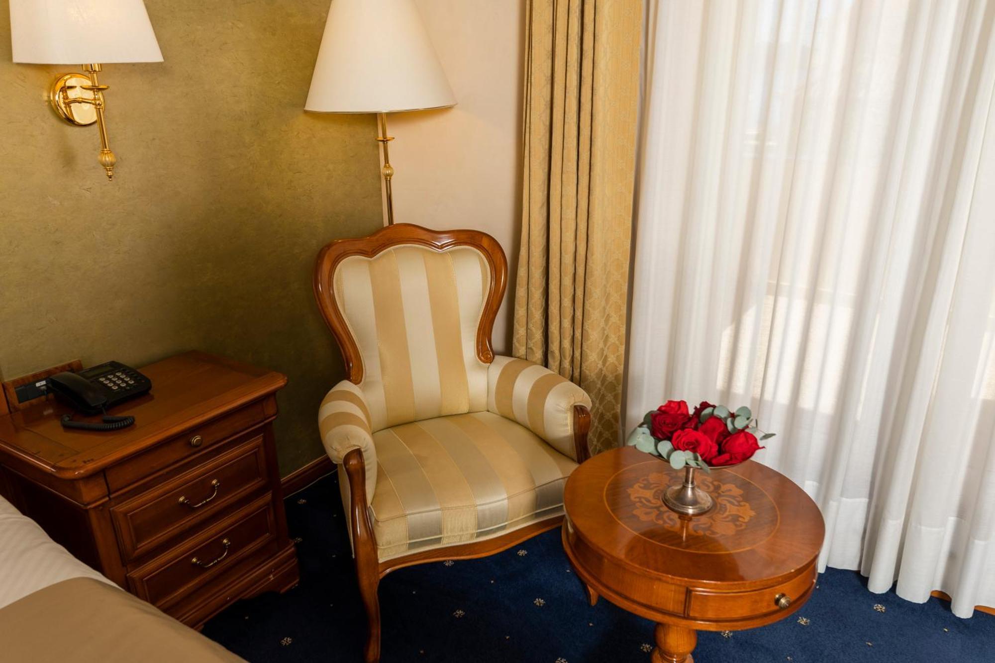 Hotel Niko Zadar Ngoại thất bức ảnh