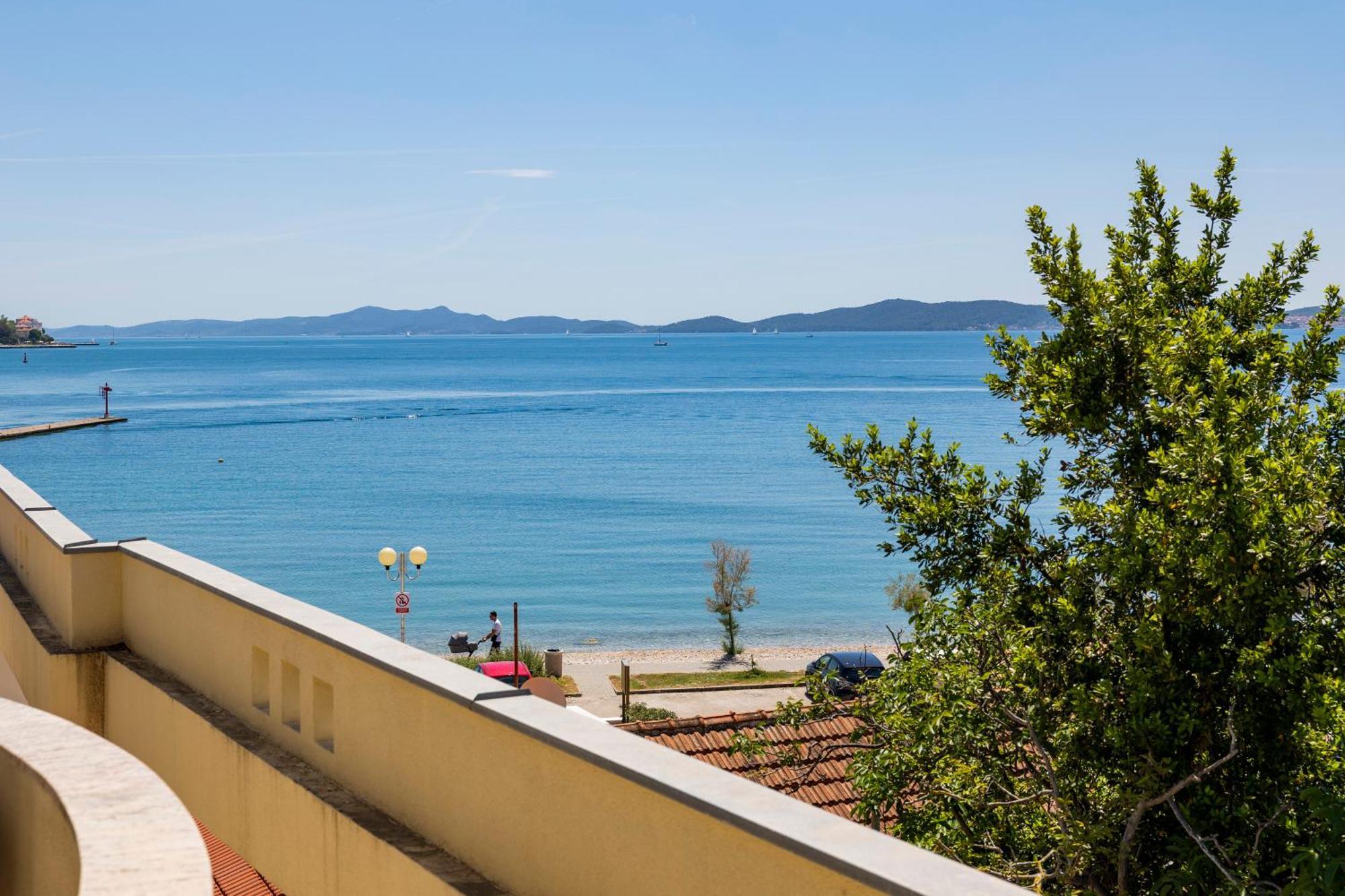 Hotel Niko Zadar Ngoại thất bức ảnh