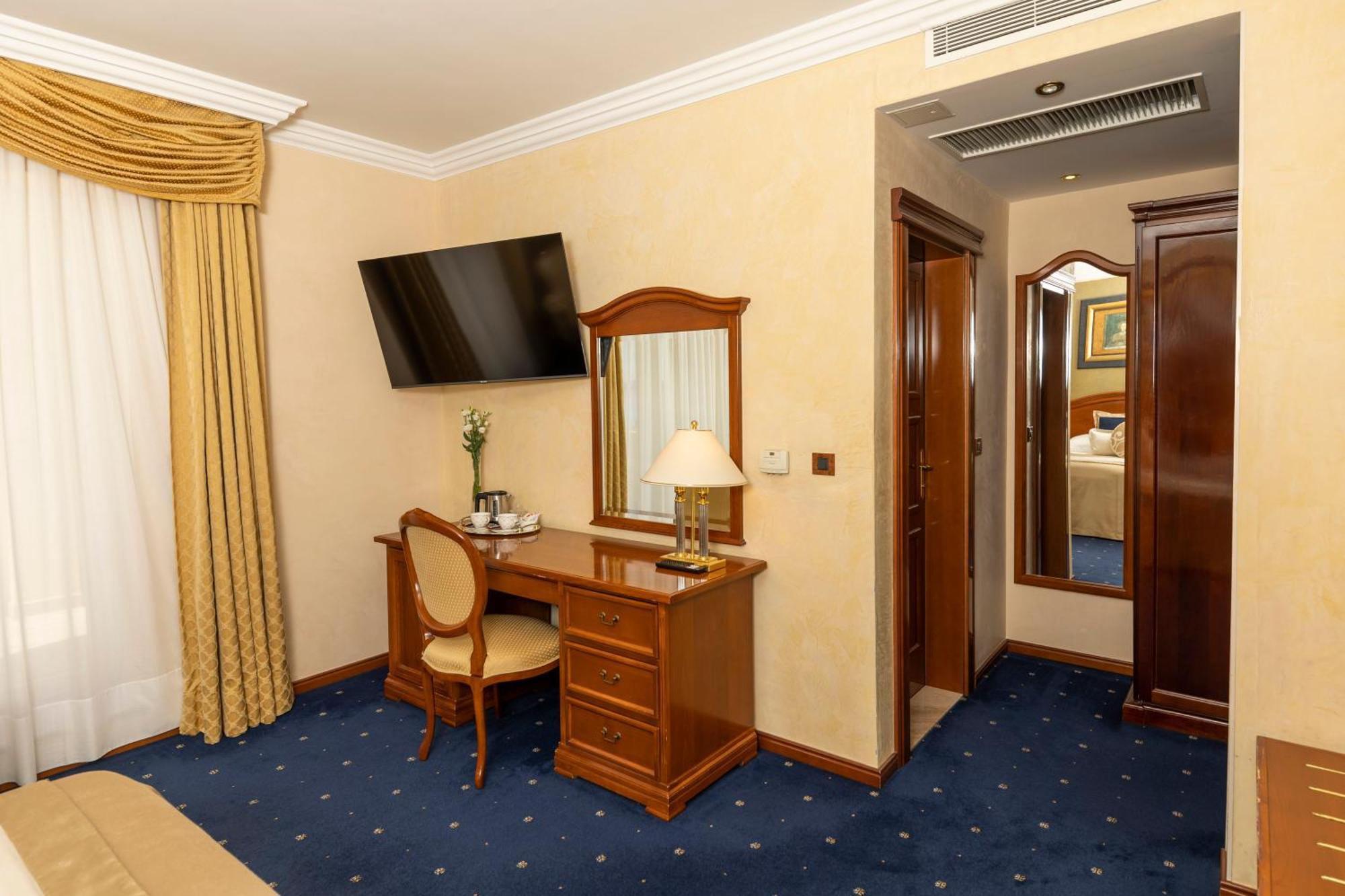 Hotel Niko Zadar Ngoại thất bức ảnh